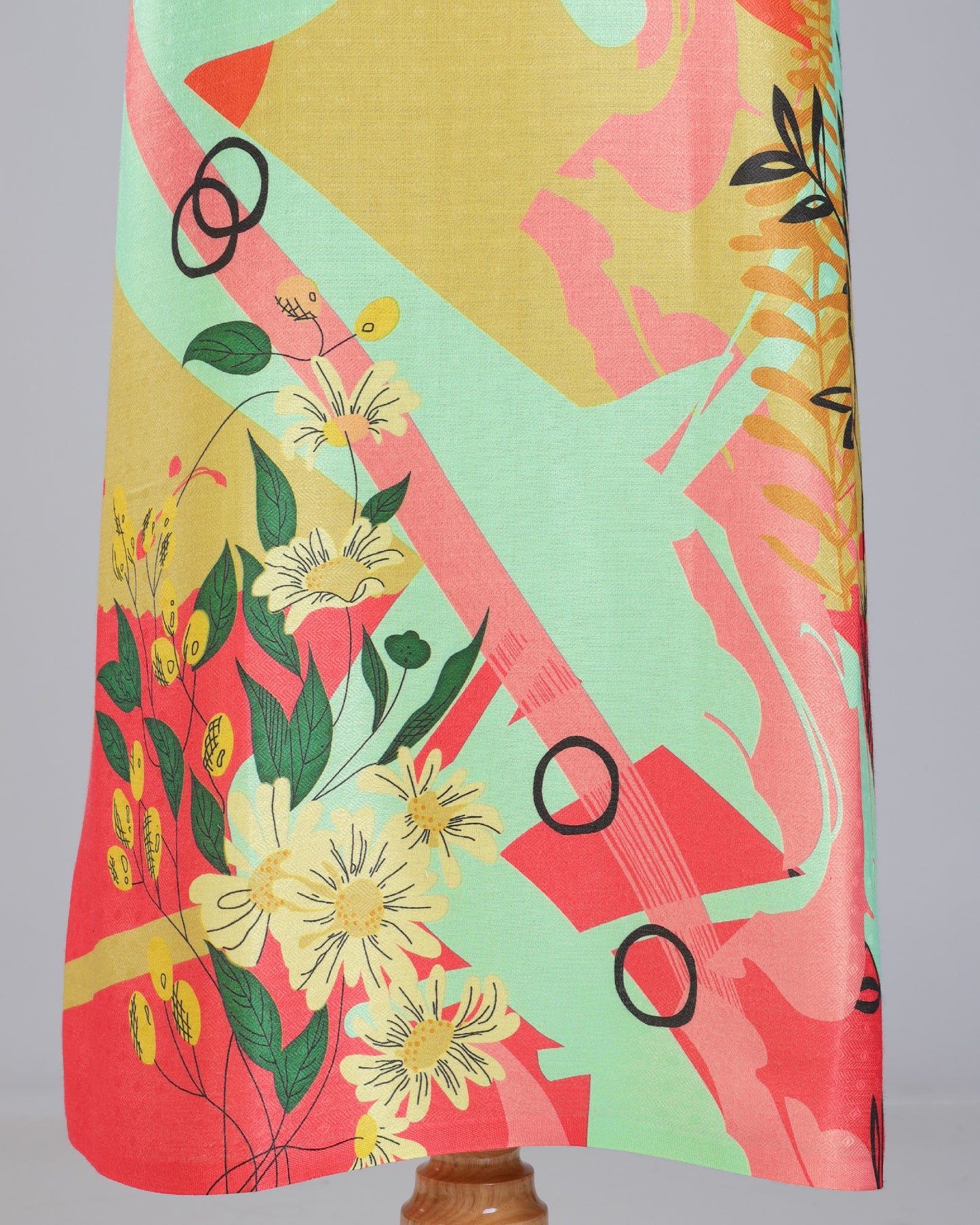 Exclusive 2 Piece Pashmina Unstiched Suit Set Feturing Kurta Dupatta