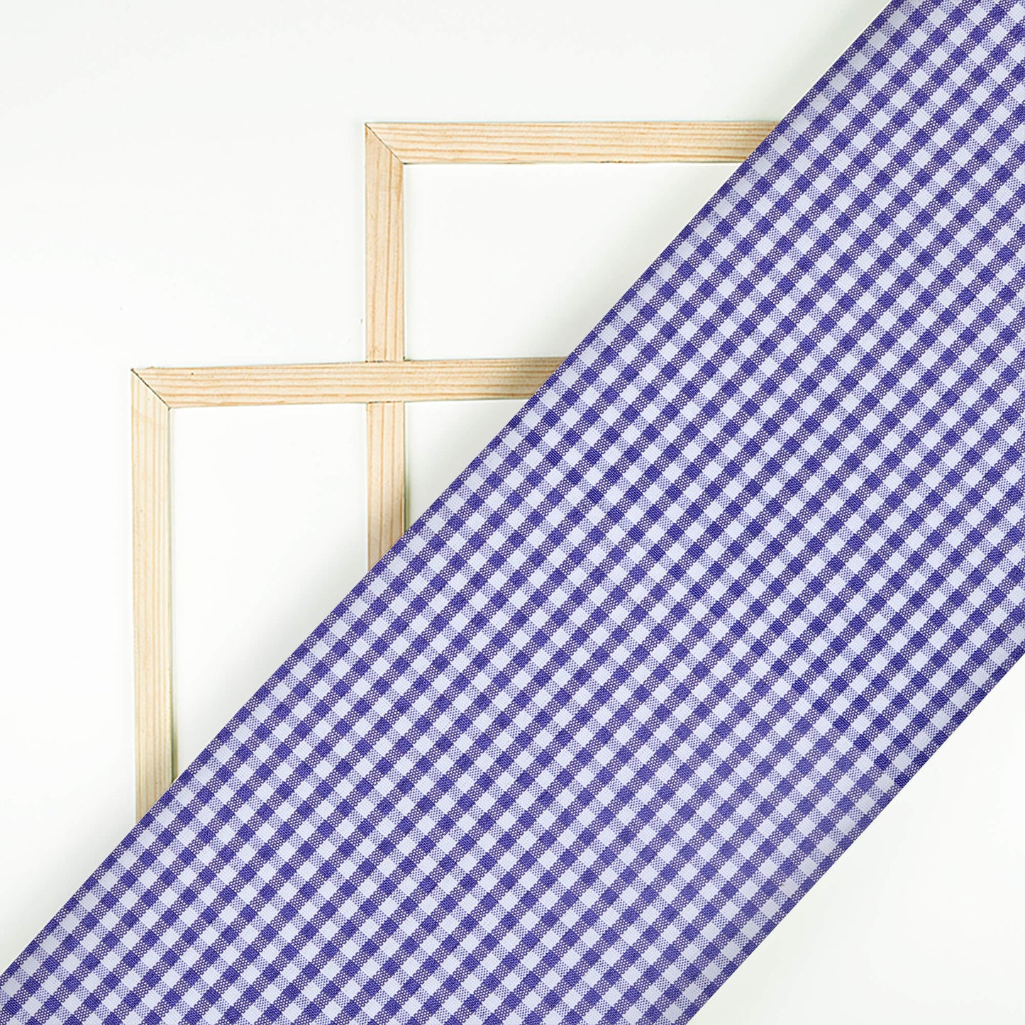 Navy Blue And White Checks Pattern Yarn Dyed Exclusive Shirting Fabric (Width 58 Inches)
