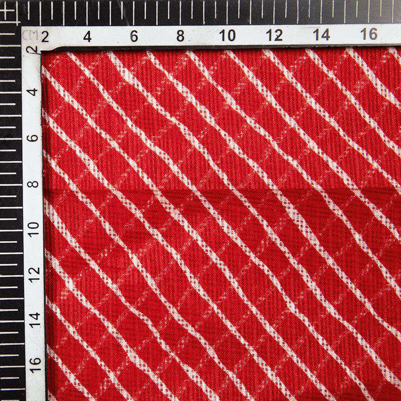 Red And White Leheriya Pattern Screen Print Kota Doria Fabric - Fabcurate