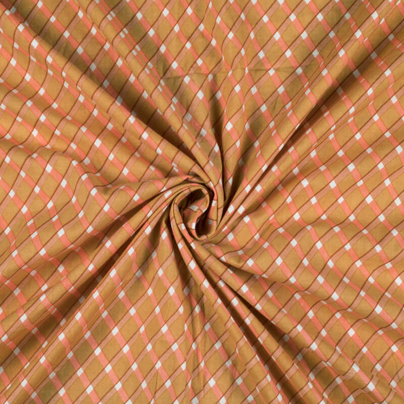 Peanut Brown And Watermelon Pink Leheriya Screen Print Cotton Fabric - Fabcurate