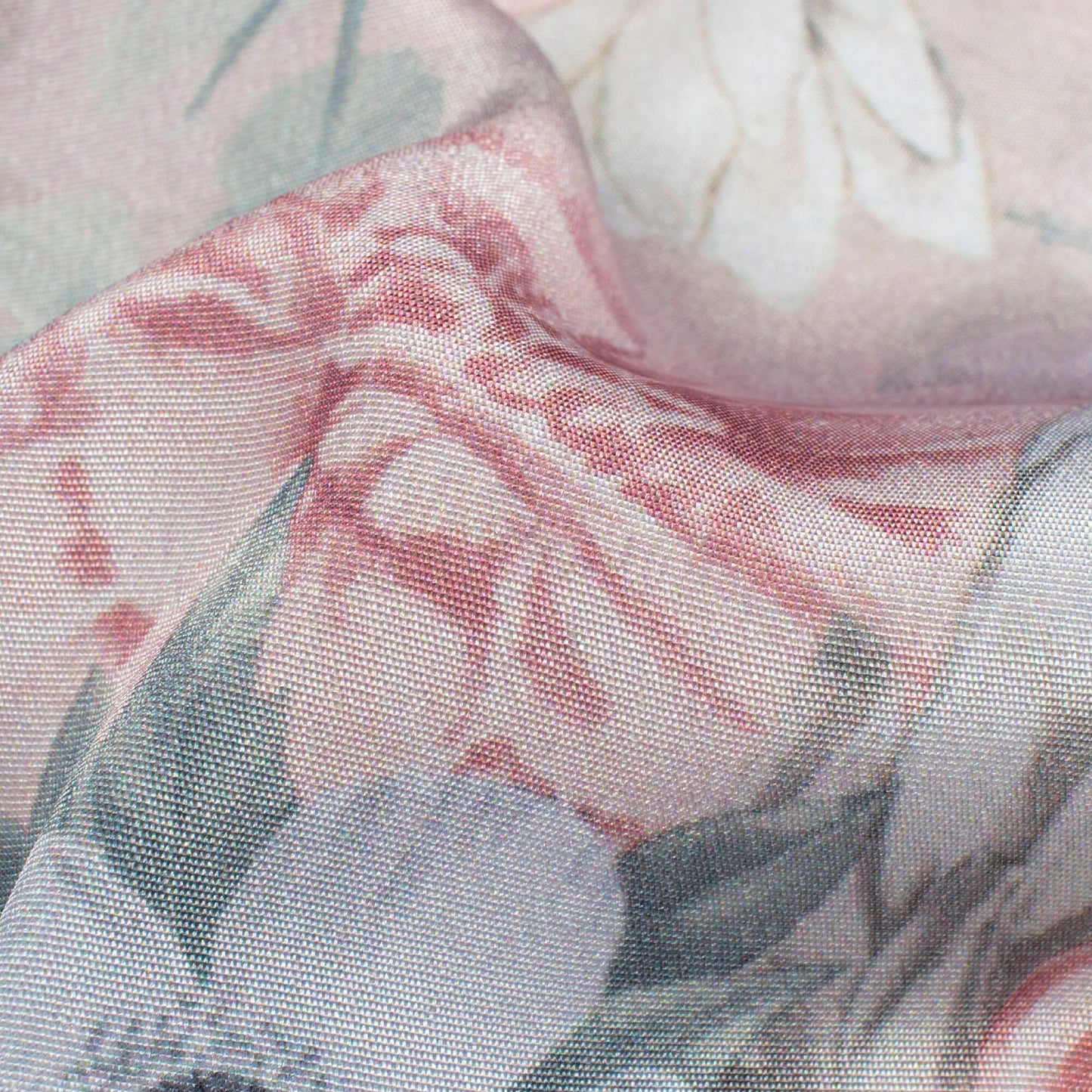 Pastel Pink And White Floral Pattern Digital Print Crepe Silk Fabric