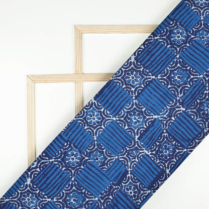 Blue And White Indiigo Pattern Digital Print Linen Textured Fabric (Width 56 Inches)