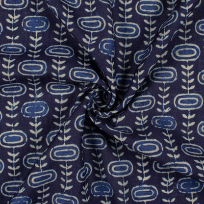 Blue And White Indiigo Pattern Digital Print Linen Textured Fabric (Width 56 Inches)