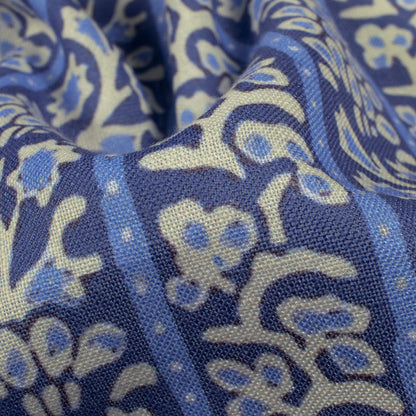 Blue And White Indiigo Pattern Digital Print Linen Textured Fabric (Width 56 Inches)