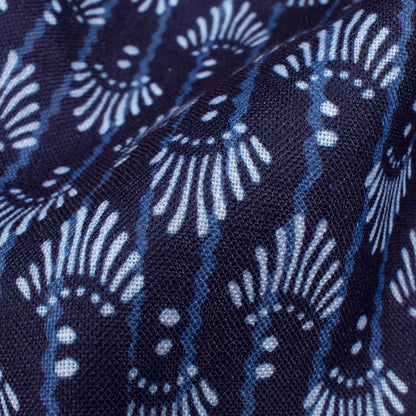 Blue And White Indiigo Pattern Digital Print Linen Textured Fabric (Width 56 Inches)