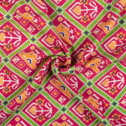 Magenta Pink And Paris Green Patolaa Pattern Digital Print Viscose Rayon Fabric (Width 58 Inches)