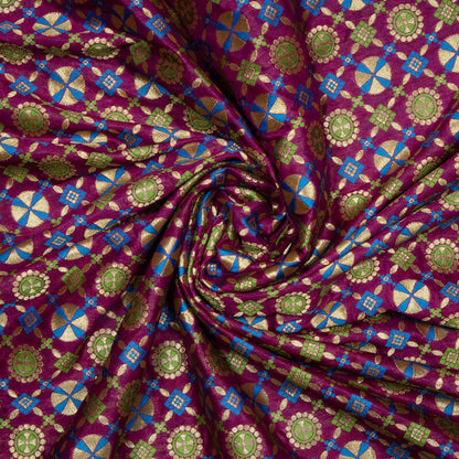 Rani Banarasi Geometric Pattern Katan Zari Silk Fabric