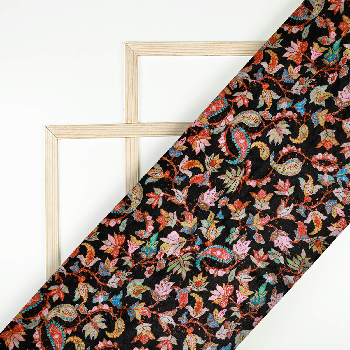 Black Leaf Pattern Digital Print Velvet Fabric (Width 58 inches)