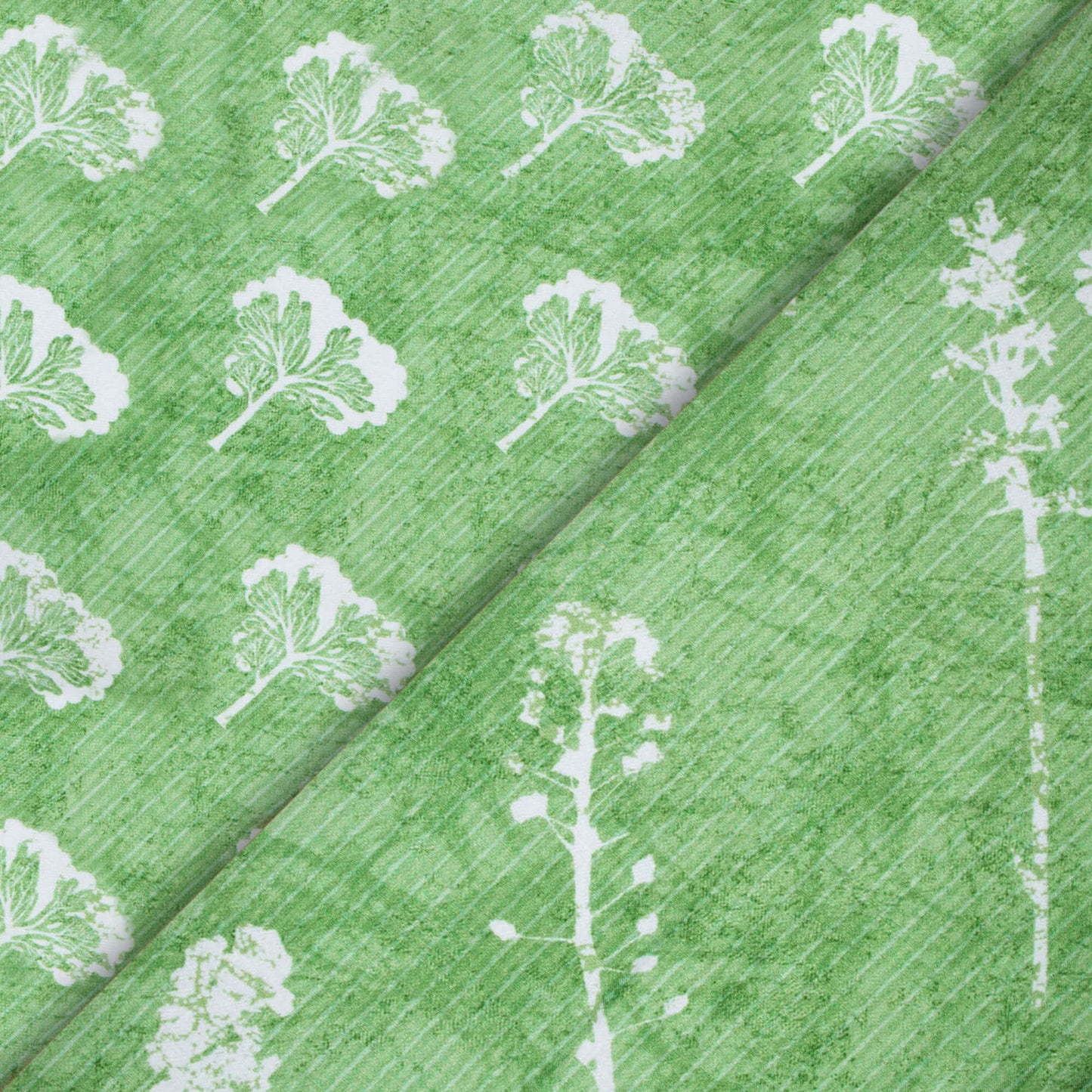 Glade Green And White Floral Pattern Digital Print Crepe Silk Fabric