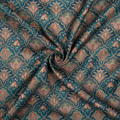 Pine Green And Red Paisley Pattern Digital Print Elegant Blend Pashmina Fabric