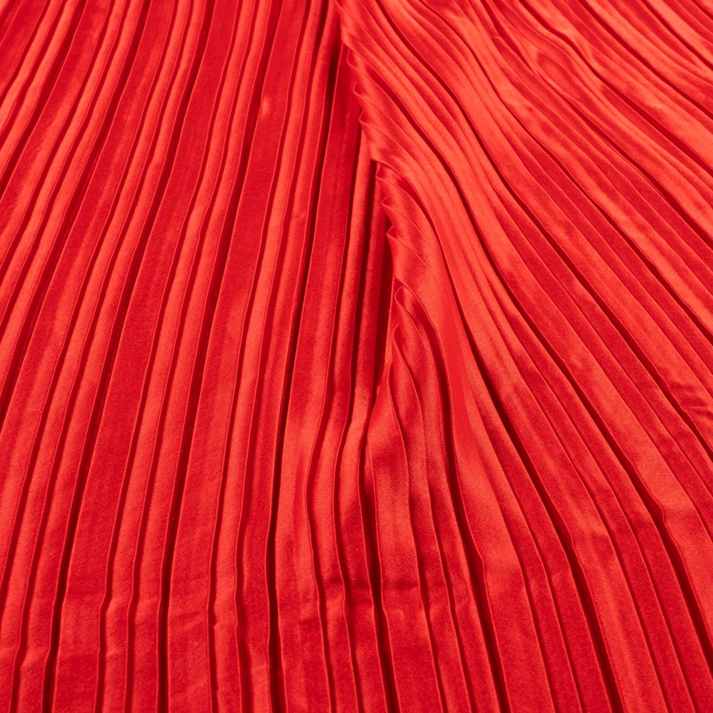 (Cut Piece 1 Mtr) Chilli Red Plain Japan Satin Pleated Fabric