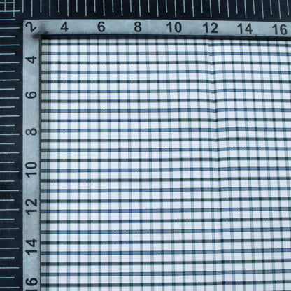 Blue And White Checks Pattern Yarn Dyed Premium Shirting Fabric (Width 58 Inches)