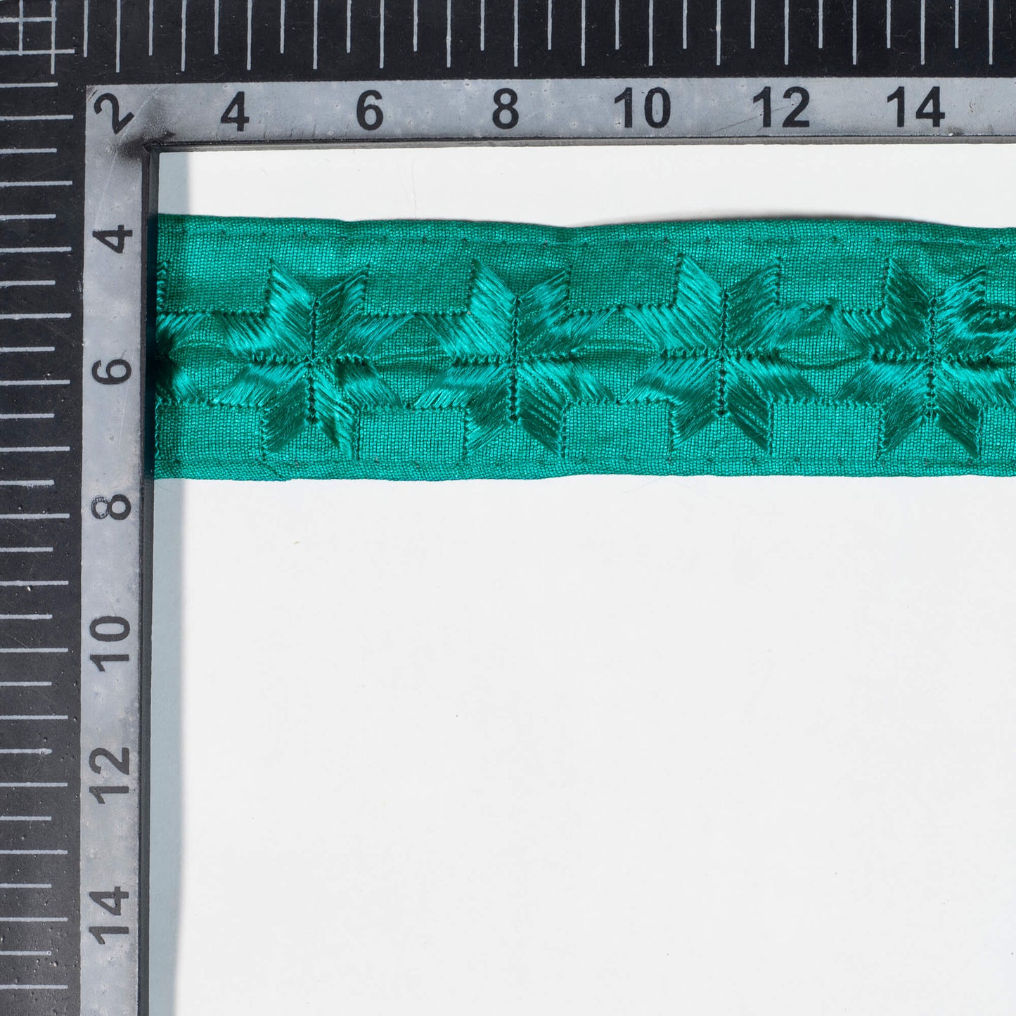 Pine Green Abstract Pattern Embroidery Tusser Silk Lace (9 Mtr)