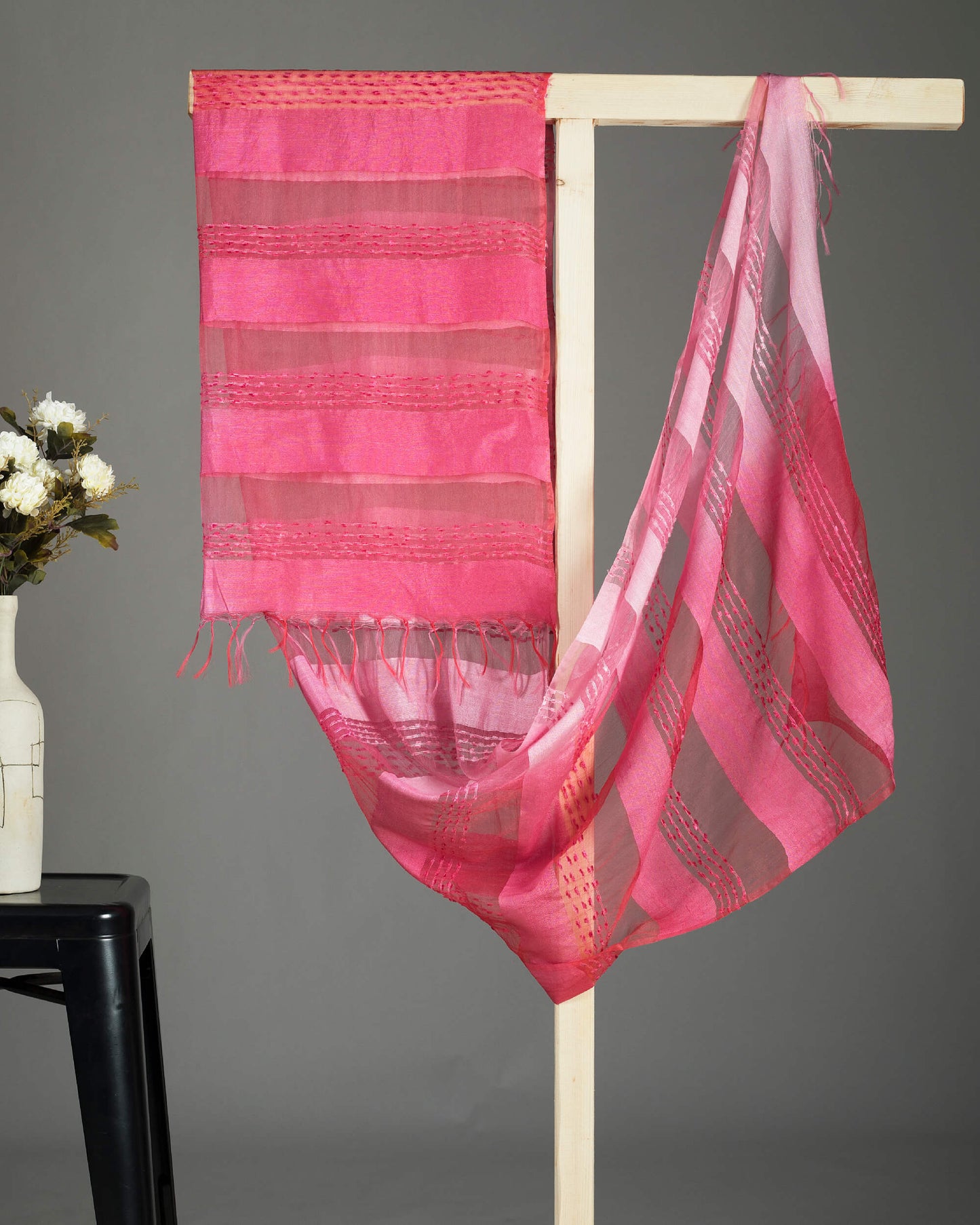 Red And Pink Tie & Dye Pattern Woven Bhagalpuri Viscose By Tusser Silk Dupatta With Tassels - Fabcurate