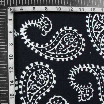 Monochrome Paisley Pattern Handblock Cotton Fabric