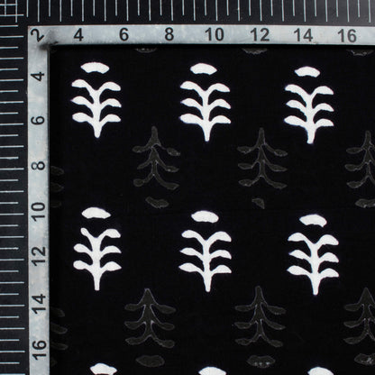 Monochrome Booti Pattern Handblock Cotton Fabric
