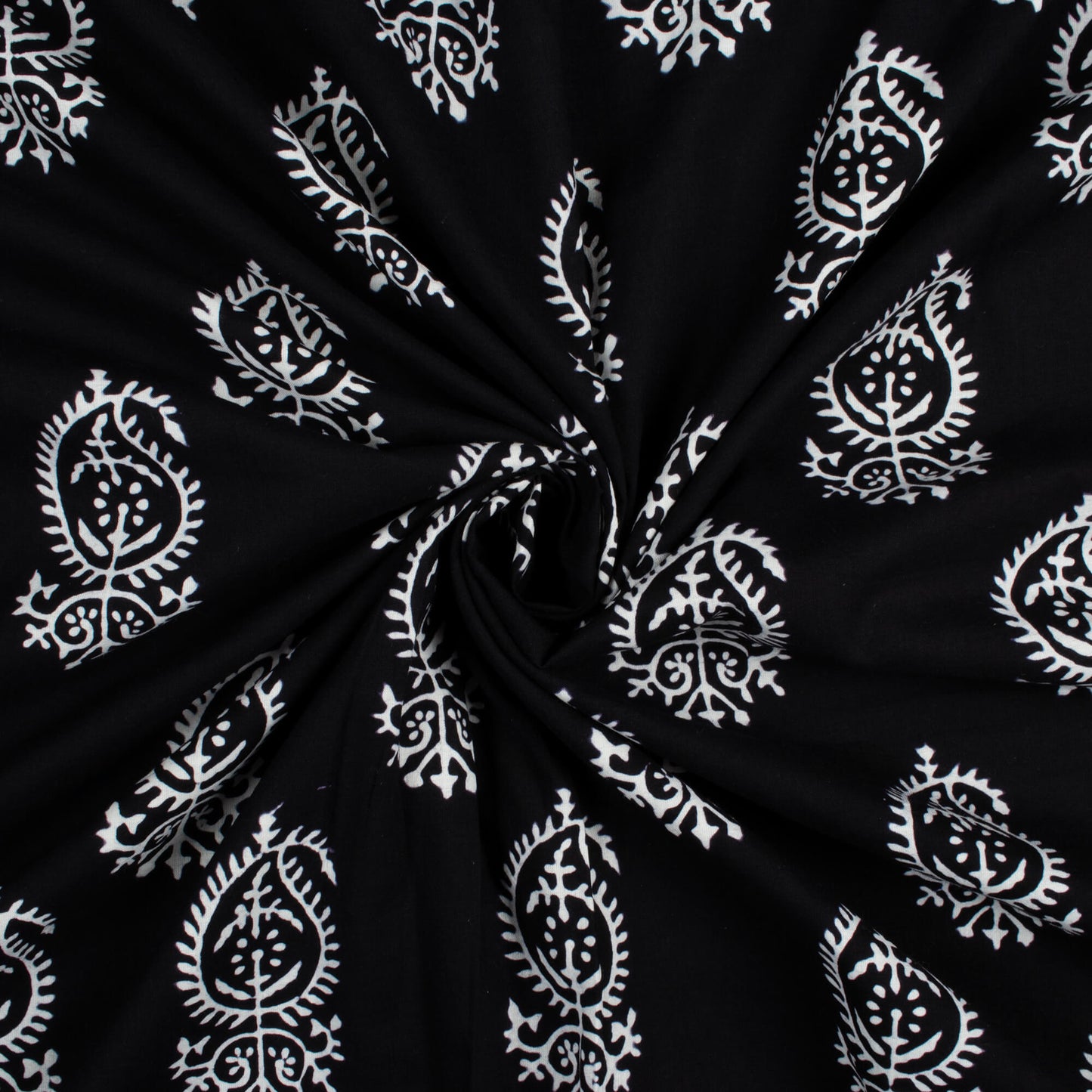 Monochrome Paisely Pattern Handblock Cotton Fabric