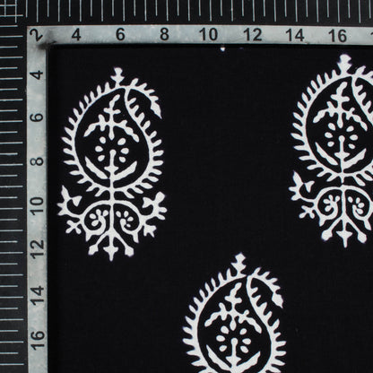 Monochrome Paisely Pattern Handblock Cotton Fabric