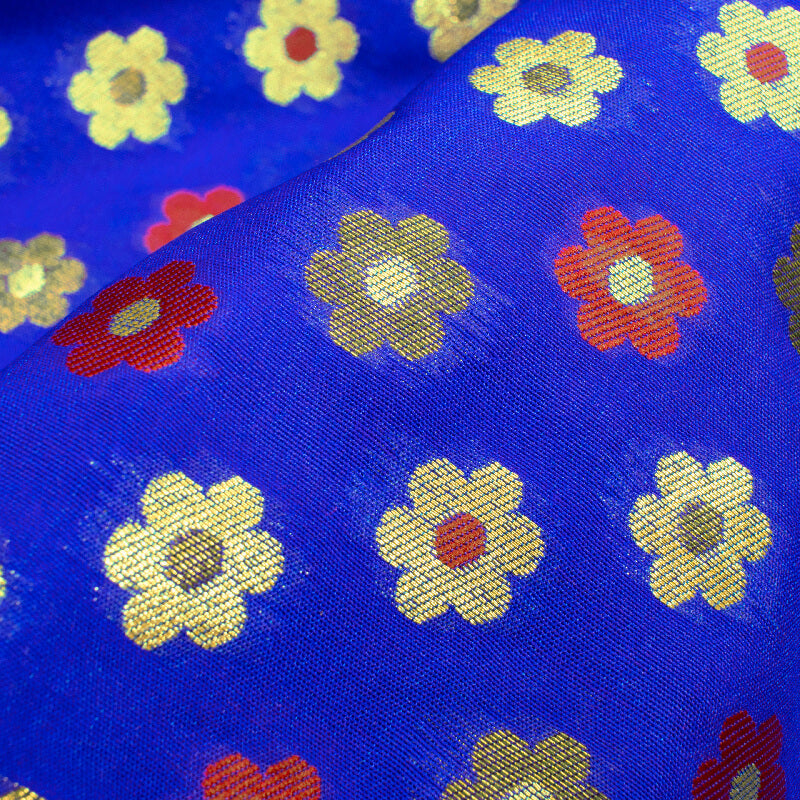 Royal Blue And Fuchsia Floral Pattern Zari Jacquard Banarasi Taffeta Silk Fabric - Fabcurate