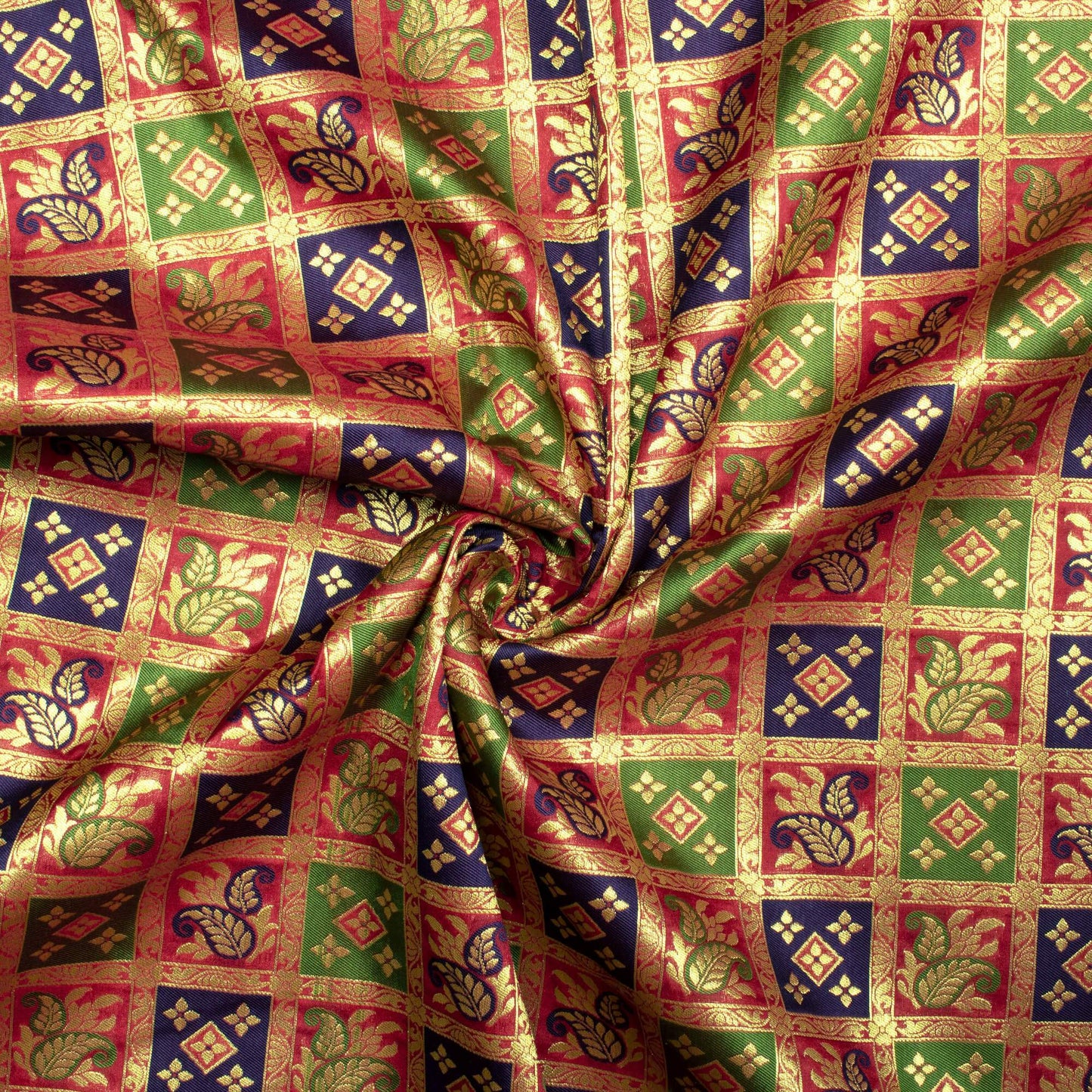 Maroon And Navy Blue Checks Pattren Zari Jacquard Banarasi Taffeta Silk Fabric