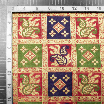 Maroon And Navy Blue Checks Pattren Zari Jacquard Banarasi Taffeta Silk Fabric