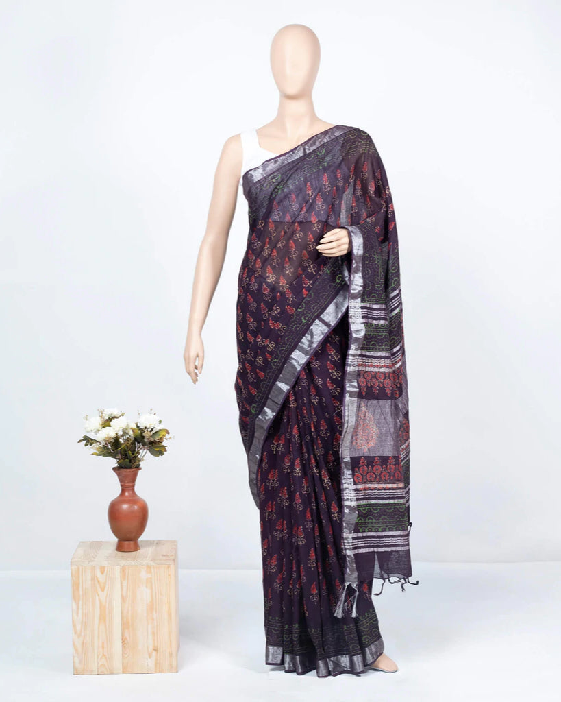 Eggplant Purple And Red Booti Pattern Handblock Zari Bordered With Heavy Pallu Cotton By Linen Saree With Blouse