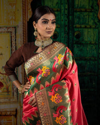 Rouge Pink And Army Green Booti Pattern Zari Jacquard Bordered Premium Banarasi Silk Saree With Blouse