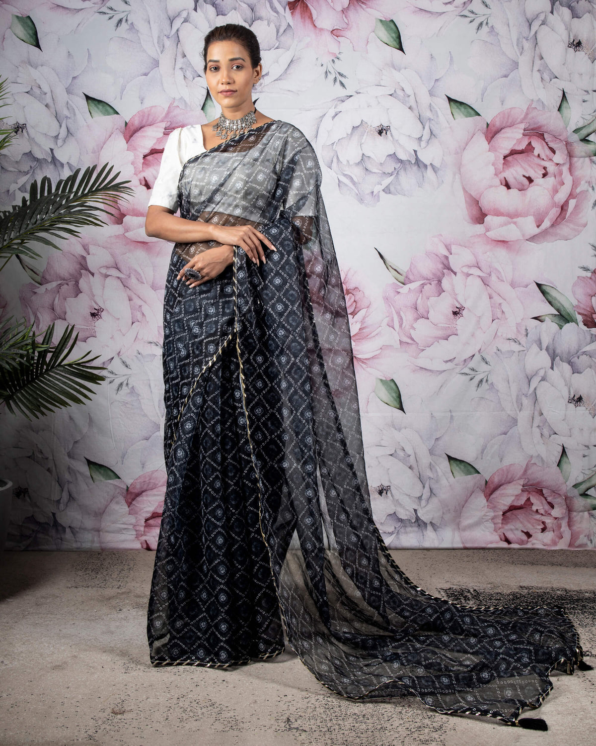 Black And White Bandhanii Pattern Organza Saree With Zari Border