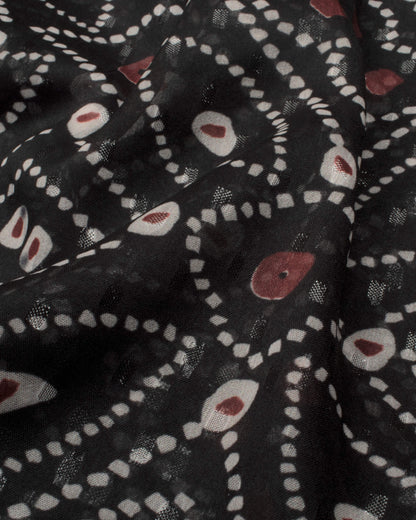 Black And White Bandhanii Pattern Digital Print Water Lurex Chiffon Saree With Zari Lace Border