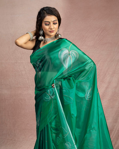 Pine Green And Black Leaf Pattern Shimmer Tisshu Saree