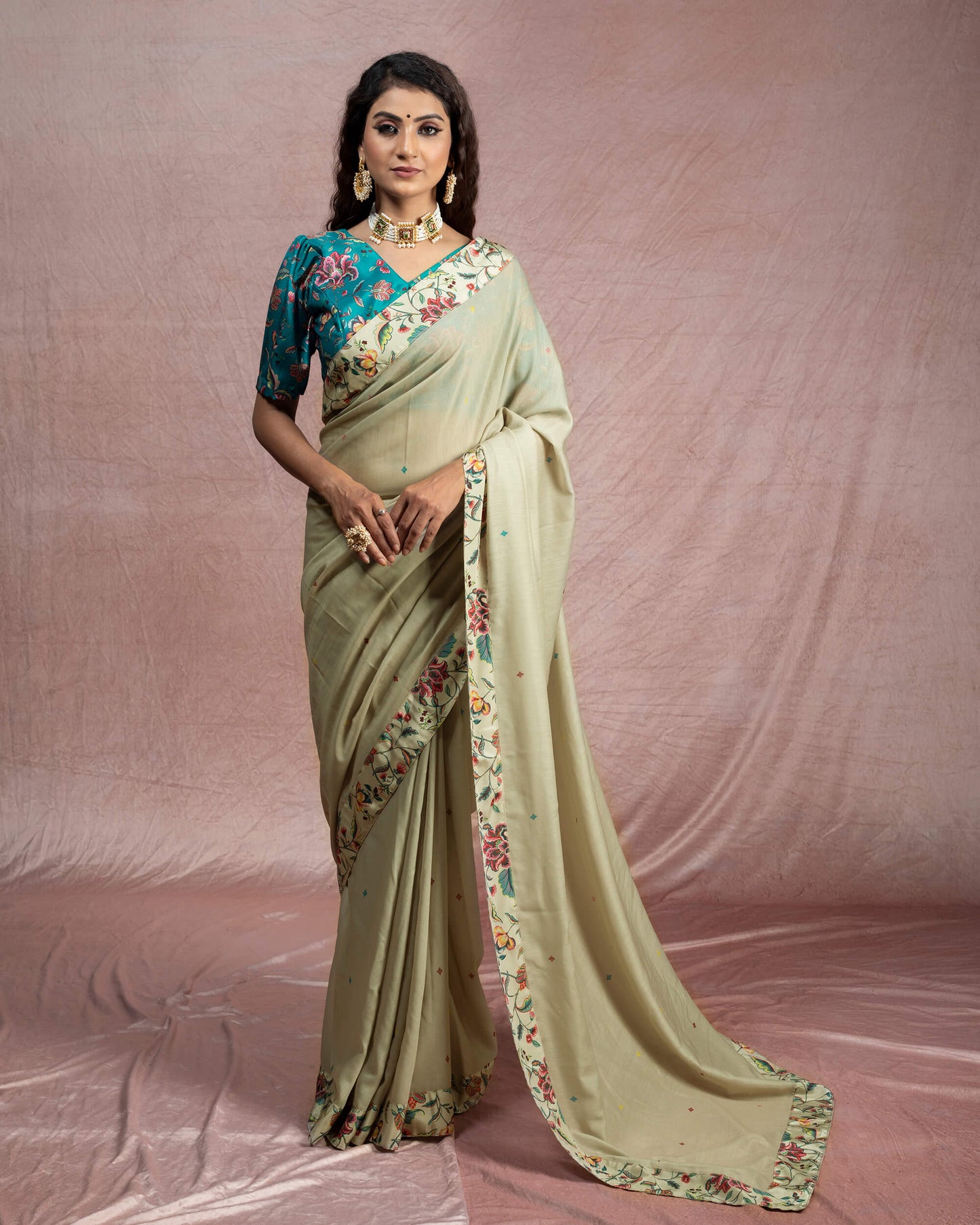 Sand Beige And Red Booti Pattern Digital Print Poly Voile Saree With Printed Silk Border