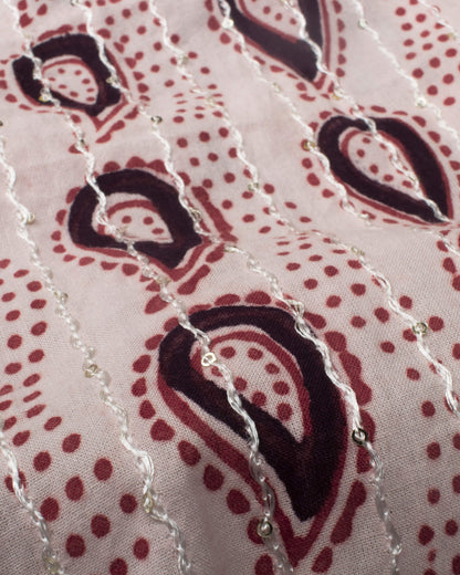 Off White And Maroon Paisley Pattern Bagh Print Sequins Embroidery Handblock Natural Dye Cotton Saree