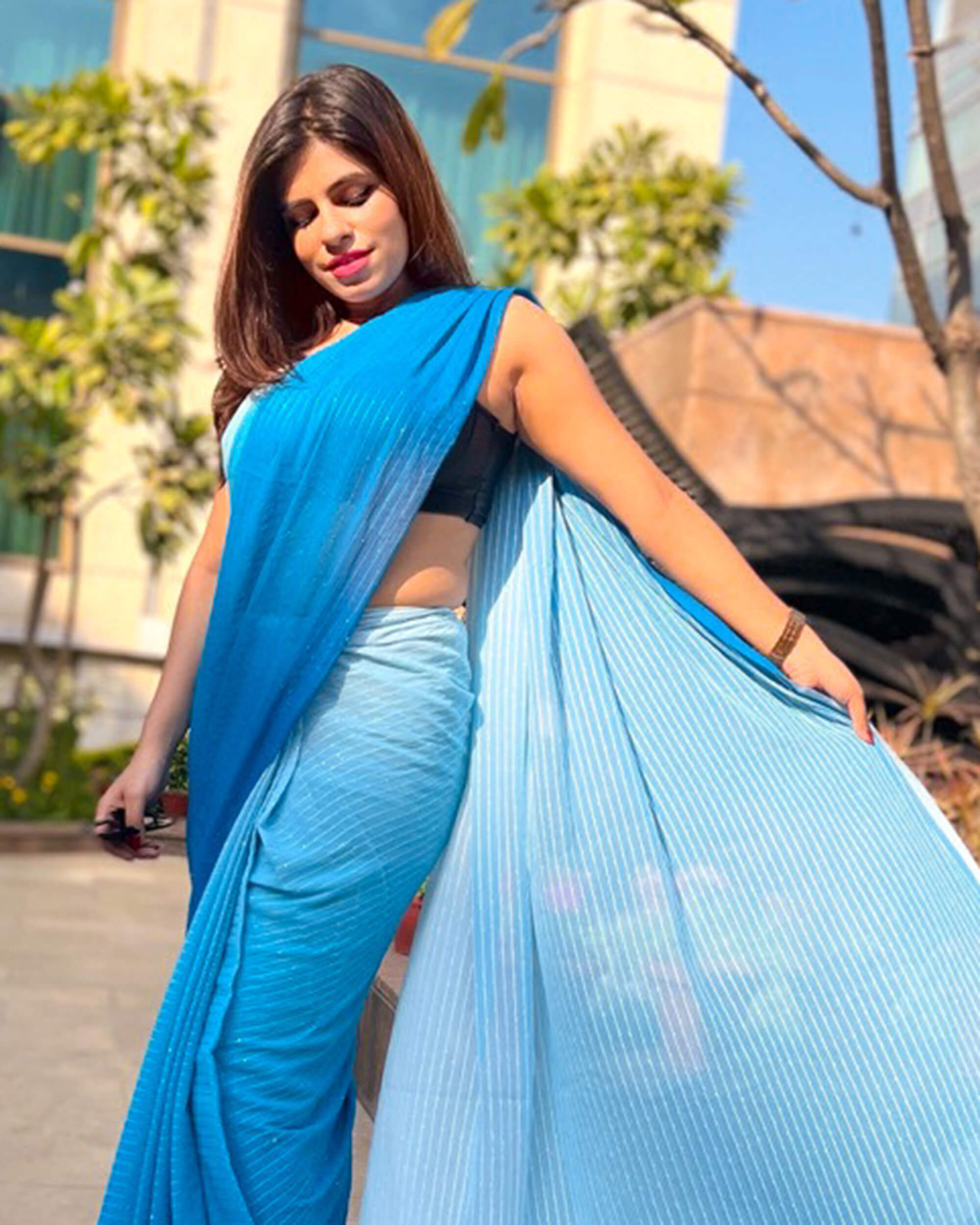 Bepanah zoya hotsell saree online