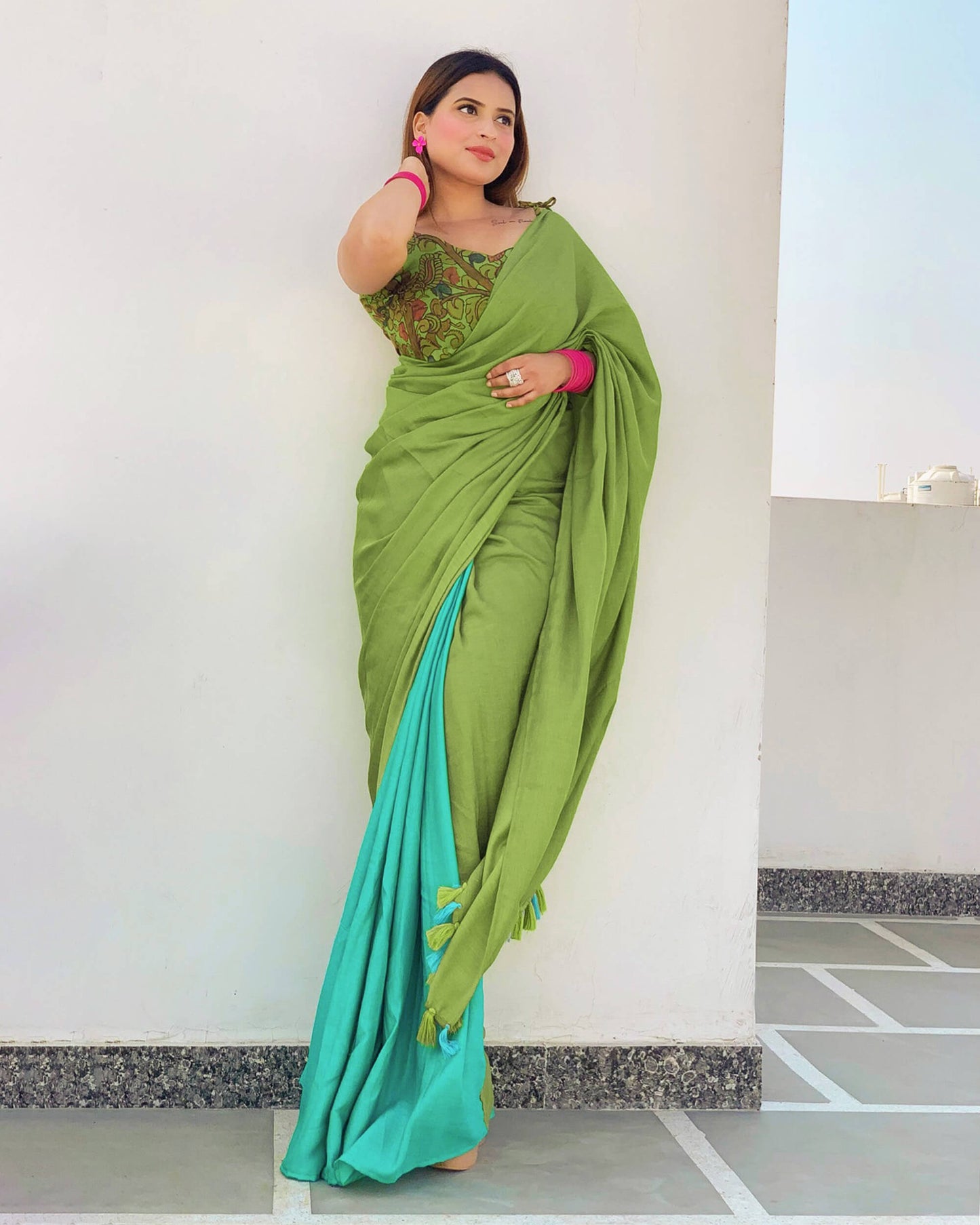Turquoise And Parrot Green Plain Half Poly Cotton Slub Saree With Tassels