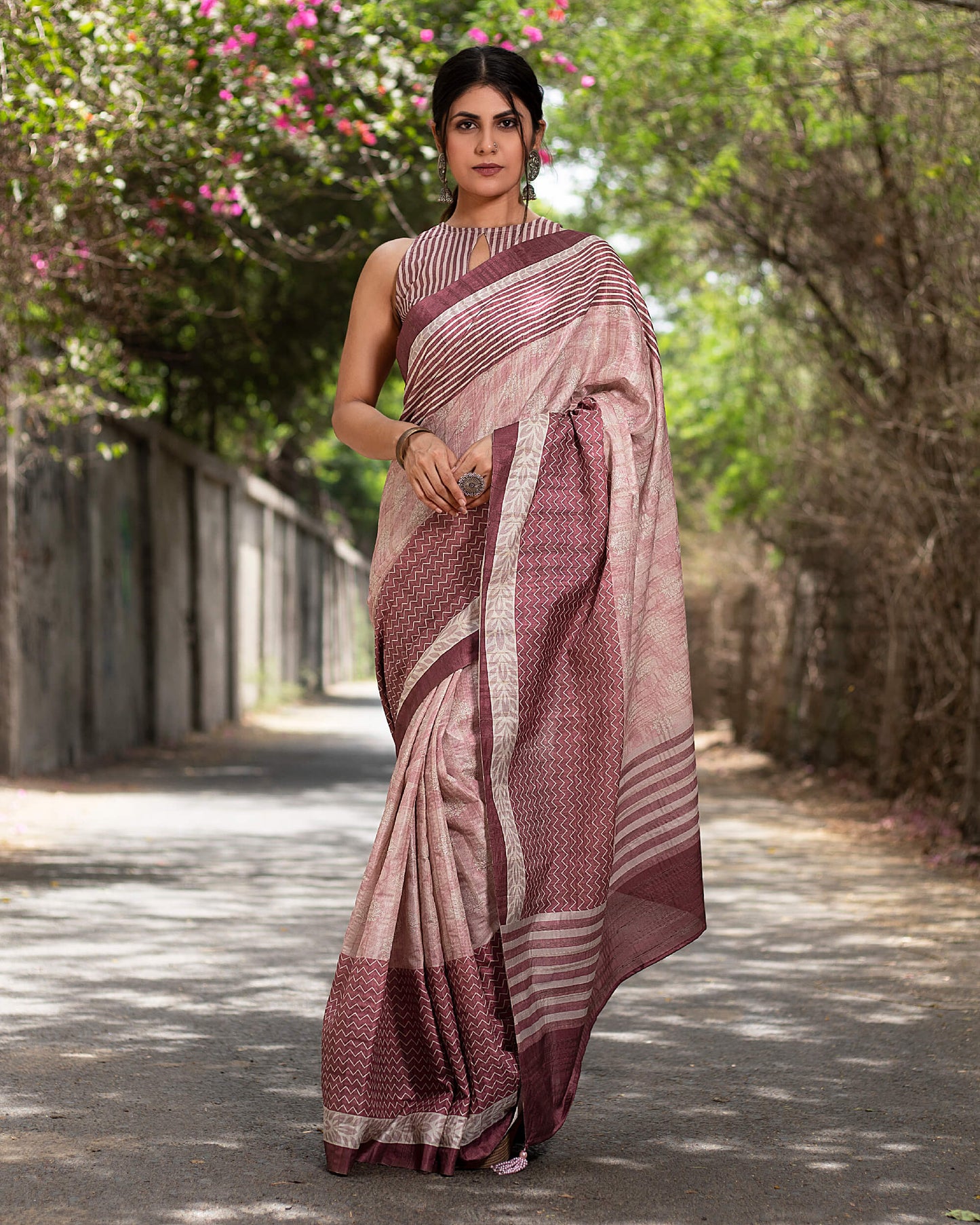 Cannon Pink And White Chevron Pattern Digital Print Heritage Art Silk Saree With Tassels