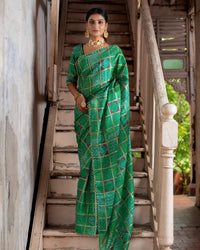 Forest Green And Purple Bandhanii Pattern Kota Doria Saree With Pearl Work Lace Border