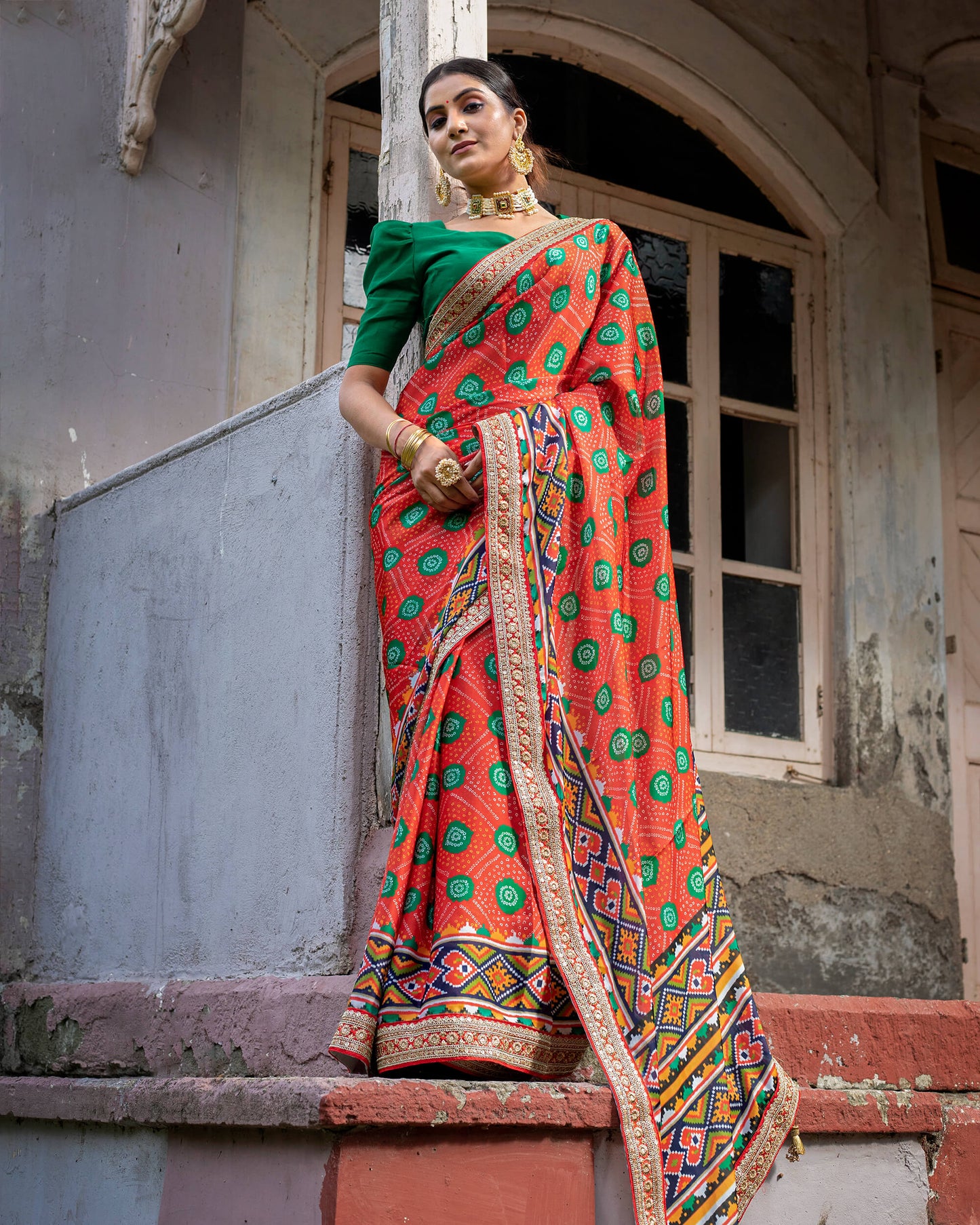 Barn Red And Green Bandhani Pattern Digital Print Georgette Saree With Premium Lace