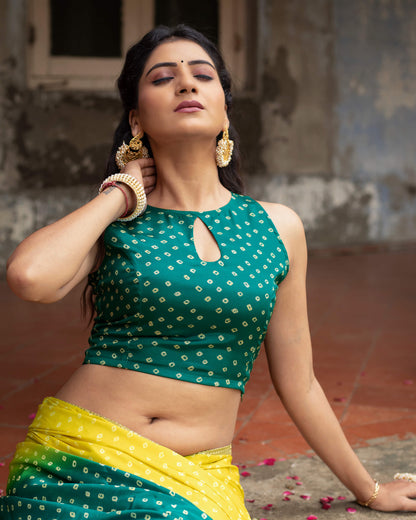 Yellow And Prussian Green Bandhanii Pattern Digital Print Crepe Silk Saree With Lace Border