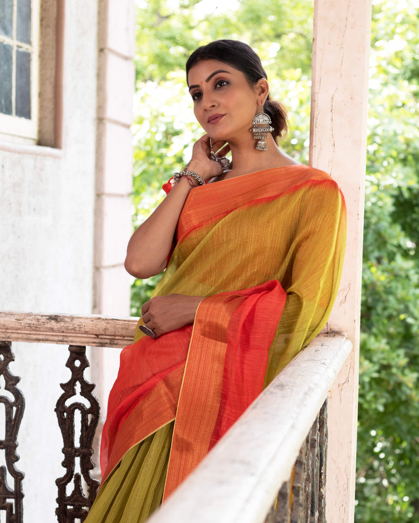 Olive Green And Red Ombre Pattern Digital Print Chanderi Saree With Zari Border