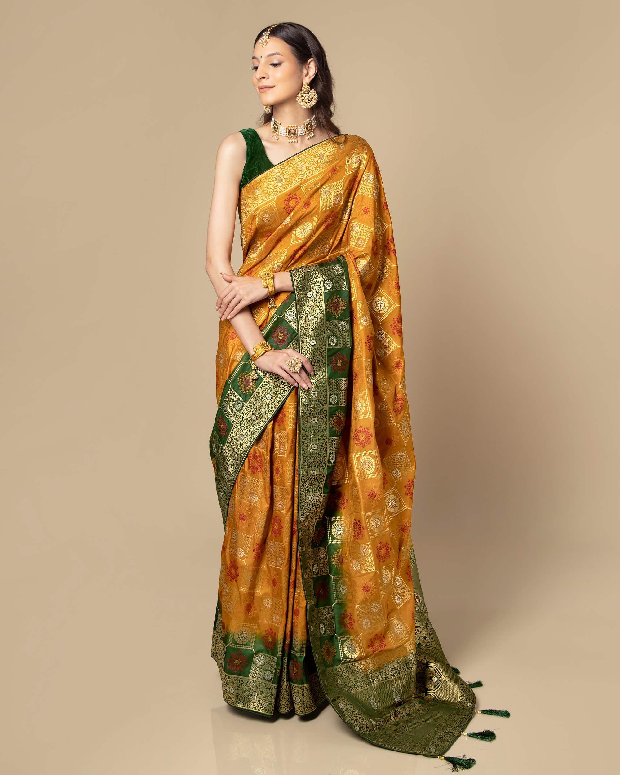 Buy Craftsvilla Women's Bangalore Silk Zari Work Green Saree with blouse  piece at Amazon.in