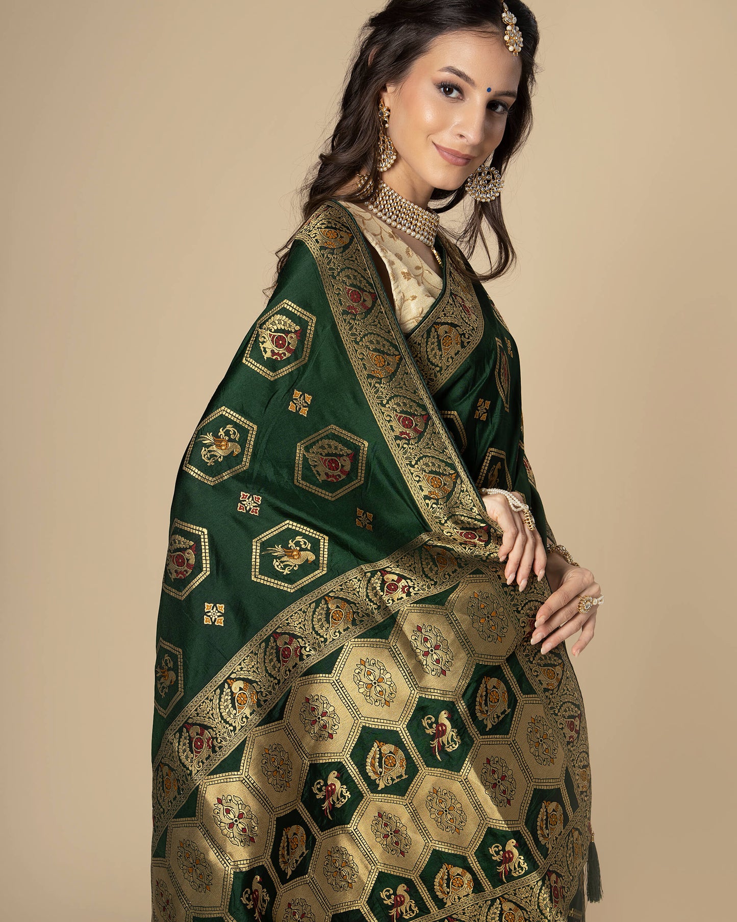 Green Traditional Golden Pallu Jacquard Work Exclusive Silk Saree