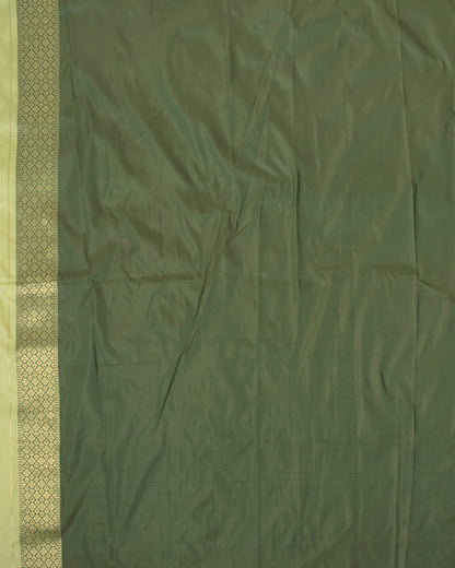 Parakeet Green And Navy Blue Floral Pattern Zari Jacquard Bordered Premium Banarasi Silk Saree With Blouse